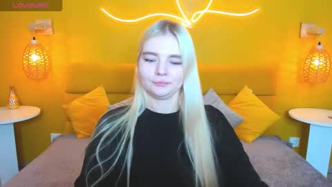 ruthbryant online show from 11/16/25, 01:00