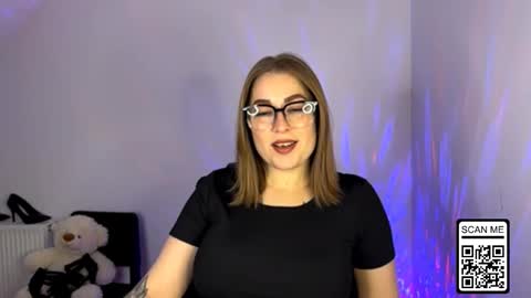 Nika online show from 10/26/25, 06:58