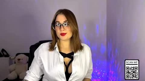 Nika online show from 11/29/25, 08:12