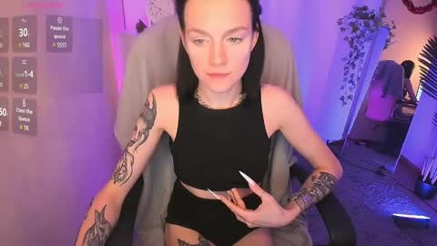 Ruth Martin online show from 12/31/24, 03:45