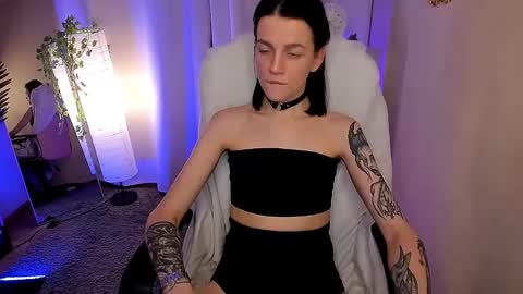 Ruth Martin online show from 01/08/25, 02:46