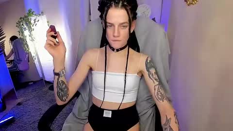 Ruth Martin online show from 01/10/25, 06:28