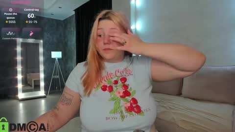 Snapshot of rutholiver chatting on 09/28/25, 01:00 Ruth GMT2 Mon 10 AM - 4 PM Tue 10 AM - 4 PM Thu 3-9 AM Fri 10 AM - 4 PM Sun 10 AM - 4 PM. online show from 09/28/25, 01:00