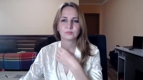 Ruth online show from 09/27/25, 08:36