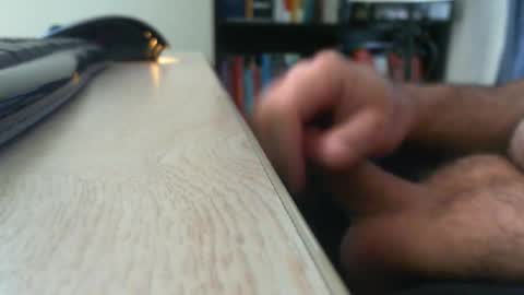 Snapshot of rutmuscle22 chatting on 11/18/25, 01:48 rutmuscle22 online show from 11/18/25, 01:48