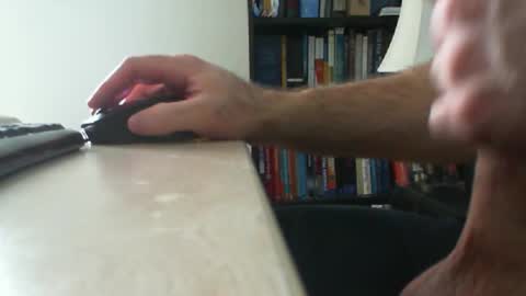 Snapshot of rutmuscle22 chatting on 11/26/25, 07:37 rutmuscle22 online show from 11/26/25, 07:37