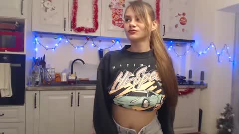 Snapshot of ruxandradanny chatting on 12/28/24, 03:26 ruxandradanny online show from 12/28/24, 03:26