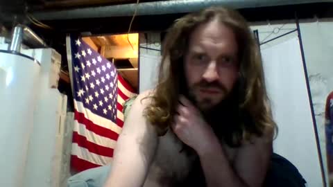 Snapshot of rwb1982 chatting on 03/12/25, 12:53 rwb1982 online show from 03/12/25, 12:53