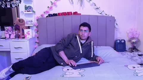 Randelicius online show from 02/15/26, 05:37