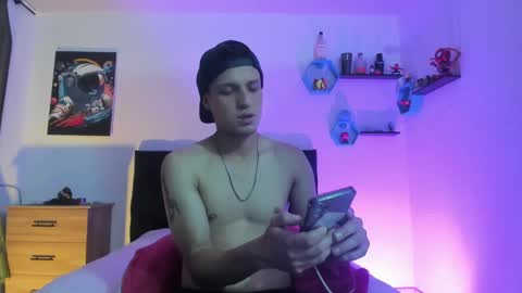 Ryan 15 online show from 01/25/25, 04:46