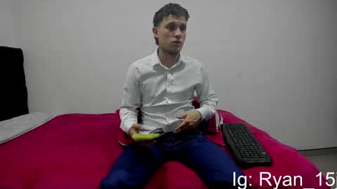 Snapshot of ryan15_ chatting on 05/07/26, 10:20 Ryan 15 online show from 05/07/26, 10:20