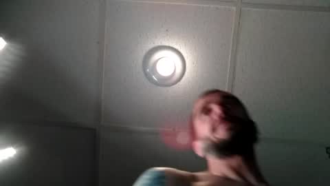 Snapshot of ryan198650 chatting on 03/22/26, 03:43 ryan198650 online show from 03/22/26, 03:43