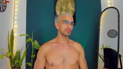 Ryan independent model online show from 09/23/25, 12:57