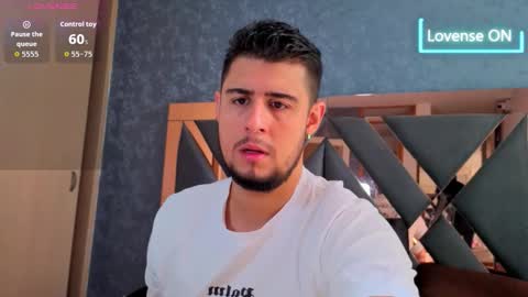 R Y A N online show from 09/28/25, 04:12