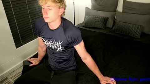 Snapshot of ryan_gainzz chatting on 04/06/26, 06:53 Ryan gainzz online show from 04/06/26, 06:53