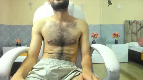 Snapshot of ryan_jackson_ chatting on 10/02/25, 11:45 ryan_jackson_ online show from 10/02/25, 11:45