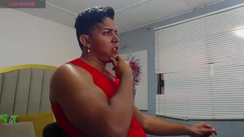 Snapshot of ryan_nesson chatting on 09/27/25, 01:49 Ryan online show from 09/27/25, 01:49