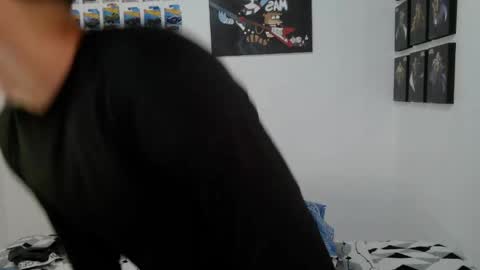 Snapshot of ryan_valentine17 chatting on 05/12/26, 09:01 ryan online show from 05/12/26, 09:01