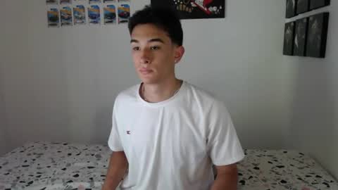 Snapshot of ryan_valentine17 chatting on 06/16/26, 10:12 ryan online show from 06/16/26, 10:12