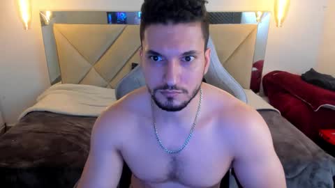 Snapshot of ryan_ward79 chatting on 03/14/26, 01:05 Ryan online show from 03/14/26, 01:05