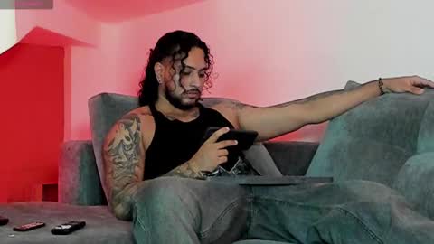 Snapshot of ryan_warren18 chatting on 03/16/26, 05:44 RYAN online show from 03/16/26, 05:44