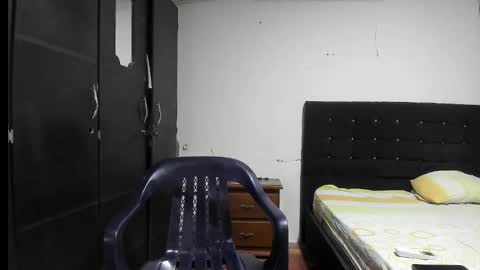 ryan_xc1 online show from 11/29/25, 02:25