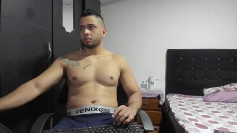ryan_xc1 online show from 05/03/26, 03:23