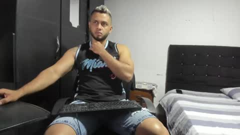 ryan_xc1 online show from 06/08/26, 01:28