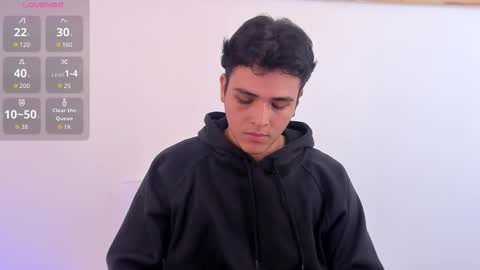 Snapshot of ryanfuller_ chatting on 11/26/25, 06:31 Ryan online show from 11/26/25, 06:31