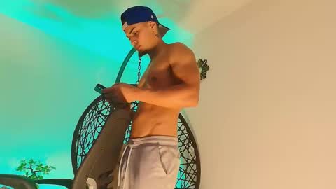 Ryan online show from 10/25/25, 03:36