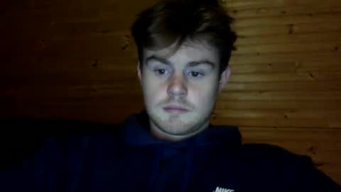 ryanhung_57 online show from 12/03/24, 04:58