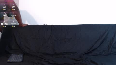 Instagram  Ryandwrn online show from 10/24/25, 05:09