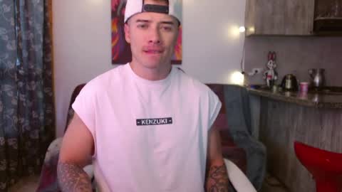 Ryan Blue ig ryannblue online show from 02/03/25, 09:18