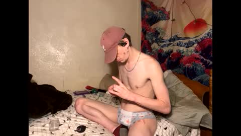 Snapshot of ryannisryyan chatting on 10/01/25, 04:07 But Ryan Please online show from 10/01/25, 04:07