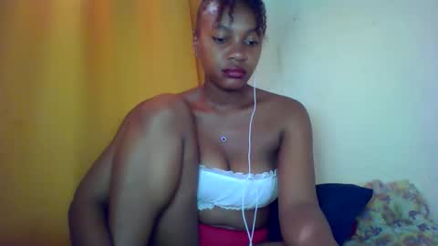 Snapshot of rycie chatting on 10/09/25, 06:11 Rycie online show from 10/09/25, 06:11