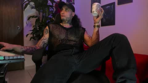 leopmonk help me reach 100 thumbs up online show from 09/12/25, 01:33