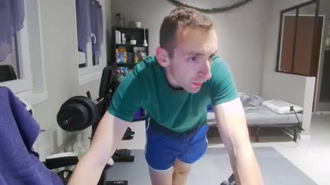 Snapshot of ryukukamifr chatting on 12/03/25, 06:28 Ryuk FR online show from 12/03/25, 06:28