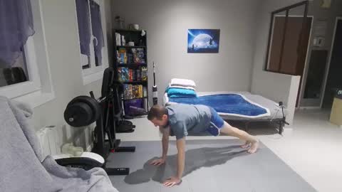 Snapshot of ryukukamifr chatting on 01/06/26, 06:22 Ryuk FR online show from 01/06/26, 06:22