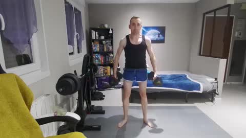 Snapshot of ryukukamifr chatting on 01/12/26, 06:24 Ryuk FR online show from 01/12/26, 06:24