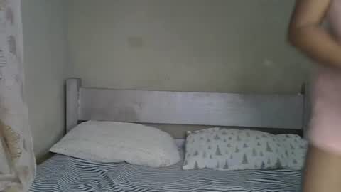 rywanna online show from 04/16/26, 06:19
