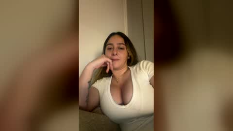 Snapshot of s0phie_26 chatting on 05/04/26, 12:39 Sofia Independent Model online show from 05/04/26, 12:39
