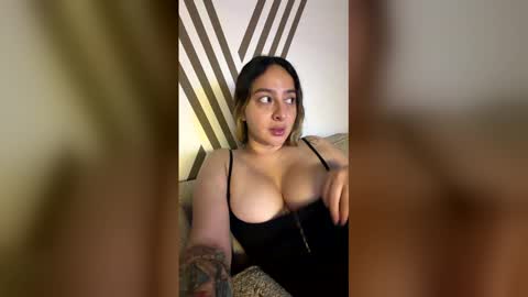 Snapshot of s0phie_26 chatting on 05/18/26, 05:24 Sofia Independent Model online show from 05/18/26, 05:24