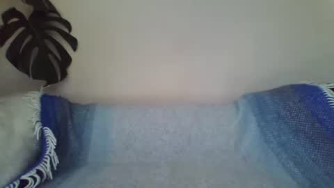 Snapshot of s43_ chatting on 03/04/25, 11:51 s43_ online show from 03/04/25, 11:51