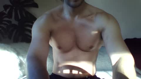 Snapshot of s43_ chatting on 11/17/25, 11:38 s43_ online show from 11/17/25, 11:38