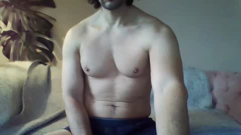 Snapshot of s43_ chatting on 12/17/25, 12:44 s43_ online show from 12/17/25, 12:44