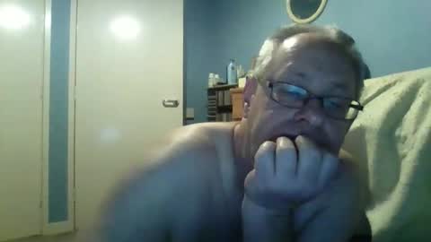 Snapshot of s536sny18 chatting on 11/22/25, 11:26 s536sny18 online show from 11/22/25, 11:26