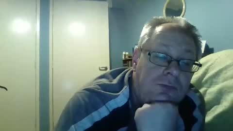 Snapshot of s536sny18 chatting on 01/31/26, 11:47 s536sny18 online show from 01/31/26, 11:47