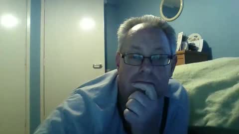 Snapshot of s536sny18 chatting on 04/19/26, 03:22 s536sny18 online show from 04/19/26, 03:22