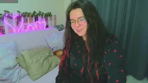 Snapshot of s_katekisa_ss chatting on 01/09/26, 05:48 Kate online show from 01/09/26, 05:48