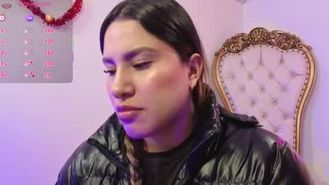 saaya_tay online show from 11/07/25, 03:17